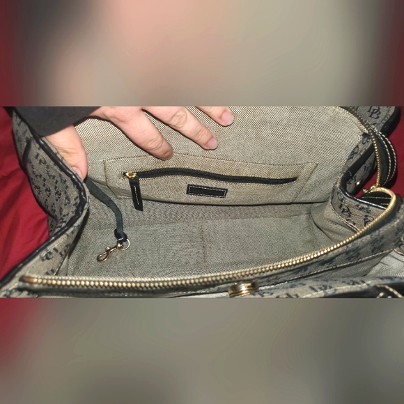 Vintage Dooney & Bourke Vintage 3 Piece Handbag Set. - Picture 10 of 16